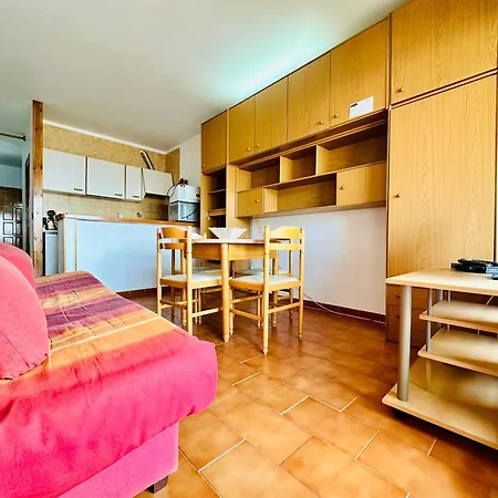 Lägenhet Global Immo 1027 *